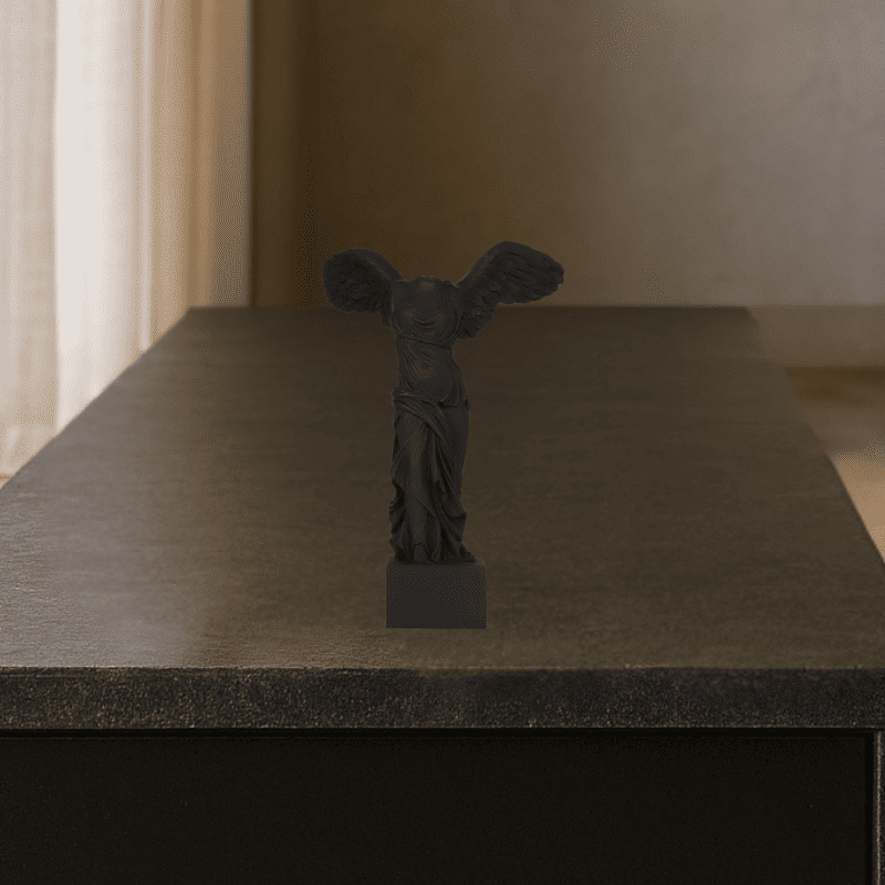 Escultura Vitória Alada Preto